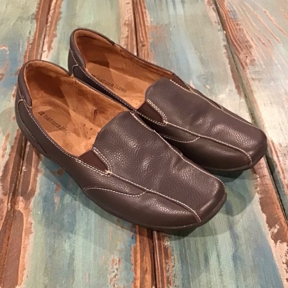 Naturalizer 8W Forego Leather Comfort Shoes Slip On Flats Women’s Loafers Brown - Picture 2 of 9